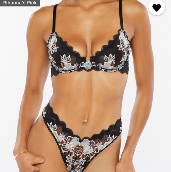 Savage X Fenty Zig Zag Zen Lace Bra and Thong Two Piece Set Bundle - Picture 5 of 13